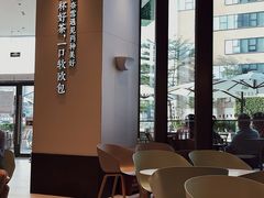 -奈雪的茶(优特汇店)