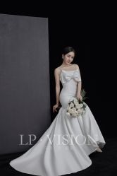 -乐派诗婚纱摄影