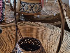 -包整·丝娃娃(一览甲秀楼风景店)