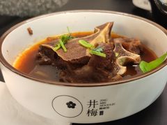 牛骨-贡梅老面馆·蟹粉面·无锡特色小吃(南长街主推店)