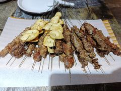 -秋菊麻辣烫烧烤(卫士广场店)