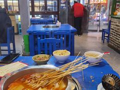 -马路边边麻辣烫(世纪金源店)