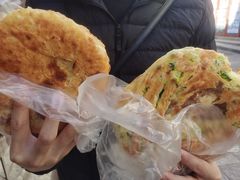 甜喜洲粑粑-喜洲杨记破酥粑粑