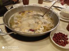 -一席地·本地鸡窝·杭帮鸡火锅(萧山银隆百货店)