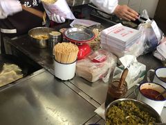 -尚食卢记烧饼(凤凰路总店)