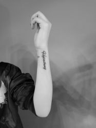 点击看大图 -刺客纹画纹身·洗纹身·穿孔饰品