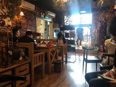 -MAX伯爵趣味互动密室逃脱(大坪D馆店)
