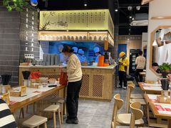 -馋三尺蟹粉小笼(人民广场店)