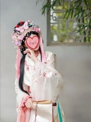 -梦回汉唐汉服旗袍体验馆(拙政园店)
