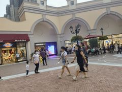 -佛罗伦萨小镇广佛名品奥特莱斯(疏港路店)