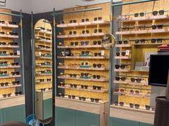 -MUJOSH木九十眼镜(月星环球港B1店)