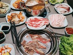 -金滏山烤肉·海鲜·火锅自助餐厅(襄阳万达店)