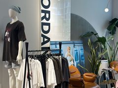 -JORDAN(东方广场店)