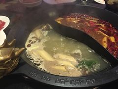 -重庆德庄火锅(体育中心店)