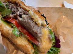 芝心手打牛肉堡-龙治汉堡(中华城店)