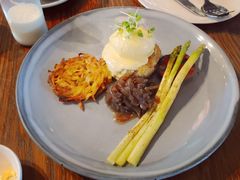 蟹肉饼班尼迪蛋-ROAST coffee & eatery