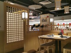 大堂-旺角里·榴莲鸡煲(兴华商场分店)
