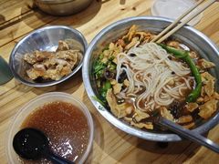 -柳州肥姨妈大骨螺蛳粉(曹路店)