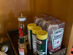 -JINNS锦时 steak&pizza(浸信会礼拜堂旧址店)