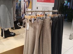 -优衣库(南京建邺万达广场店)