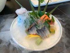 -鼎泰亨·海鲜牛肉餐厅(滨江店)