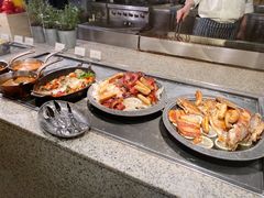 -松山湖凯悦酒店·Café自助餐厅·周末火舞秀表演