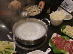 -吉友粥底火锅(方斜路店)