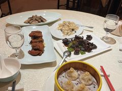 -梅龙镇酒家(南京西路总店)