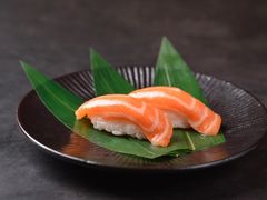 三文鱼原鲜手握-仙隐小鹿料理食堂(沙市人信汇店)