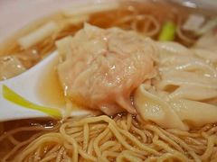 招牌雲吞麵+熱薏米水-盛记粥面(佐敦店)