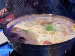 -千岛蚝高压锅生蚝·人参火锅(白云万达店)