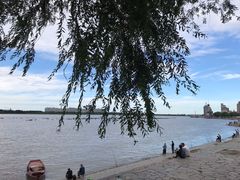 -人民防洪胜利纪念塔