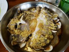 -凤阁楼果木烧鹅(鹤山陈山店)