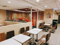 -麦当劳(展览馆店)