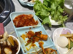 -汉金城海鲜烤肉自助百汇(威海威高广场店)