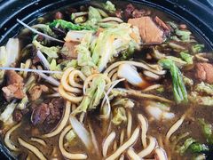砂锅猪肉炖清水粉条-百花人家(清水镇店)