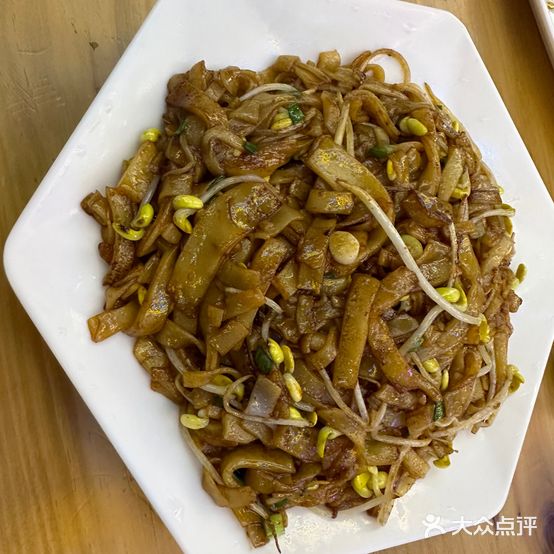 东记特色烧烤(新福路店)