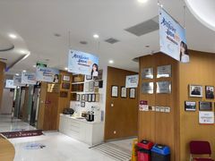 -雅悦齿科(顾村公园店)