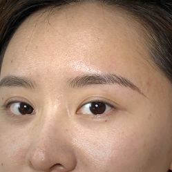-一个差评成就的纹眉店