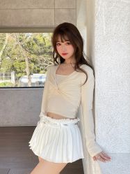 -HAIR HERE造型