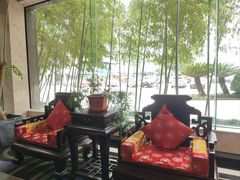 -浙商世贸玉龙酒店