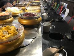 -汤响自助回转火锅百汇(乐峰广场店)