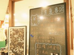 -共舞时光猫咖·狗咖(新街口店)