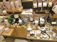 零售区-星巴克臻选(北京银泰店)