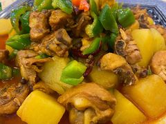 特色的大盘鸡-维吾尔餐厅(宜山路店)