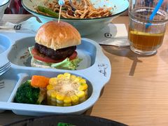 -J cafe 朝夕餐厅