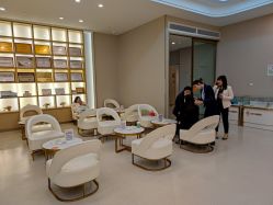 -成都艾特他整形外科医院