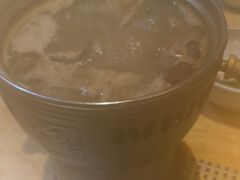 -雍和会海鲜姿造自助(湖东路店)