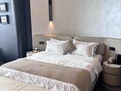 -Yolo私汤温泉设计师酒店(重庆南滨路店)