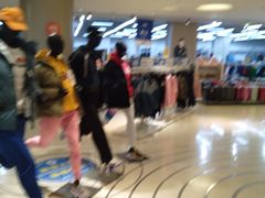 -BIGOFFS 超级折扣(仁恒伊势丹店)